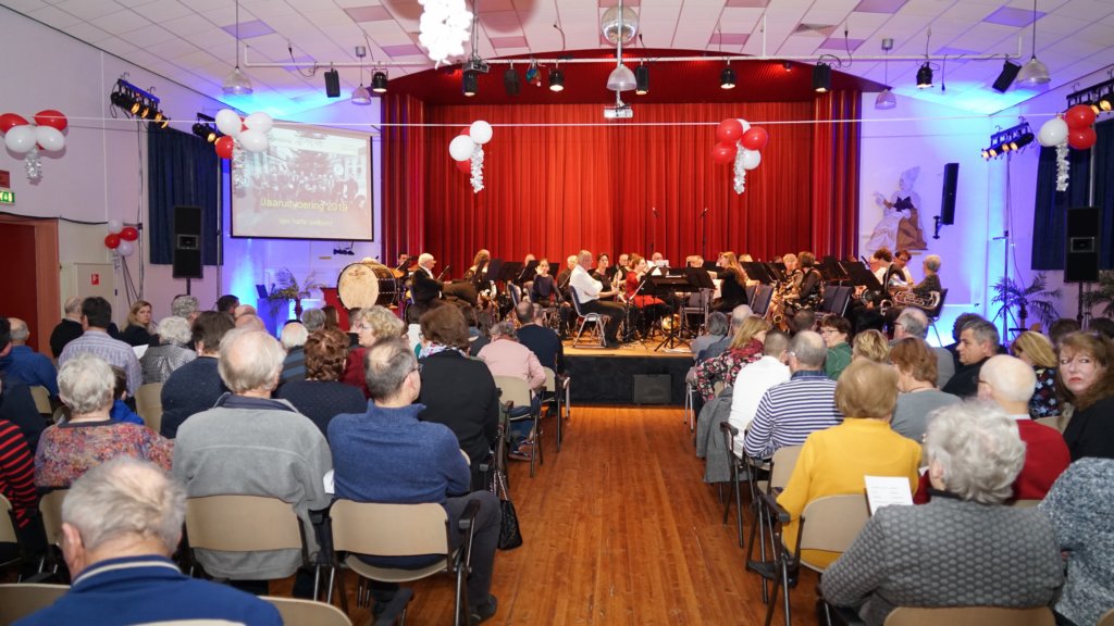 emmjaaruitvoering2019dsc02005.jpg