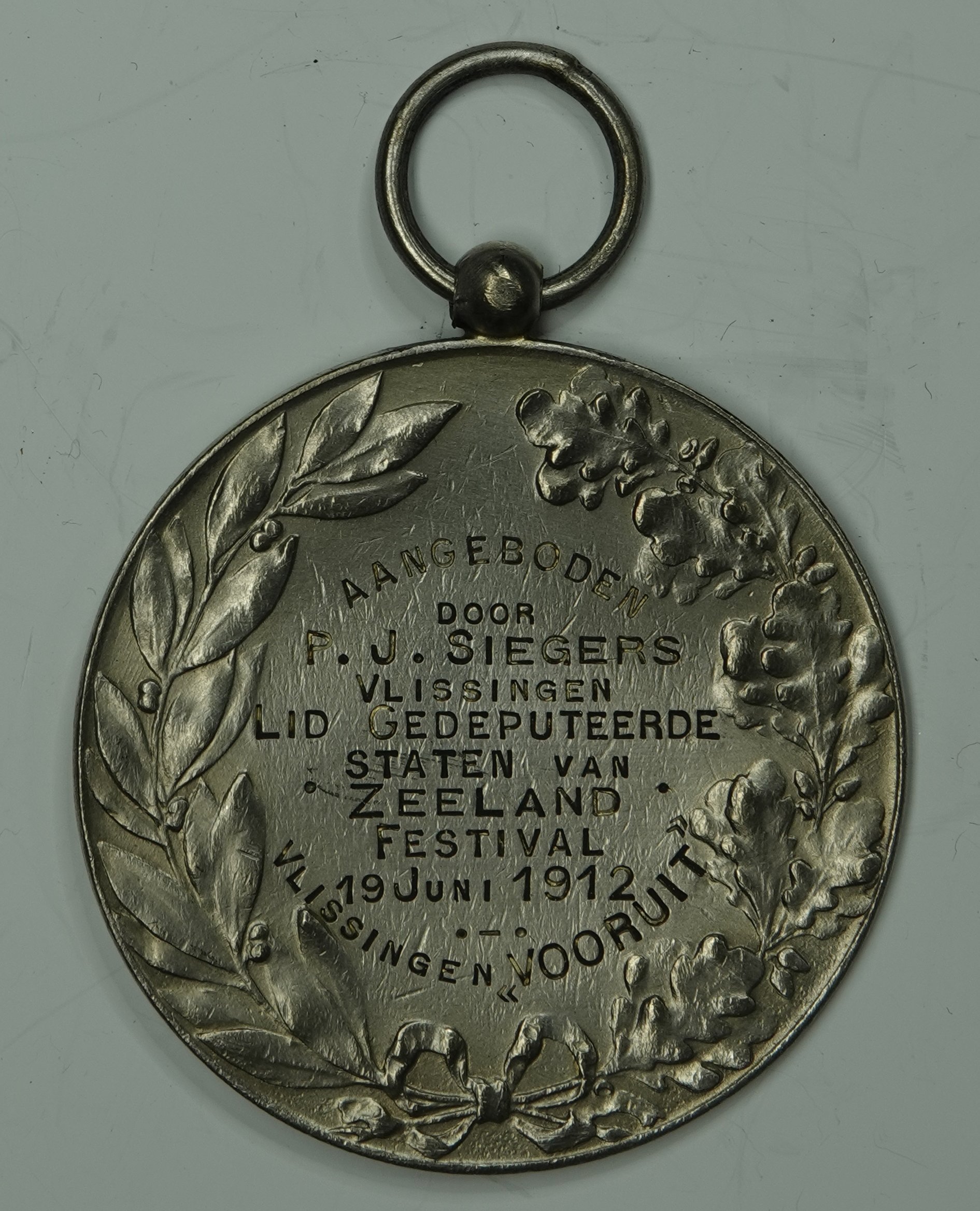 vlissingenemmmedaillesenaandenkens027a.jpg