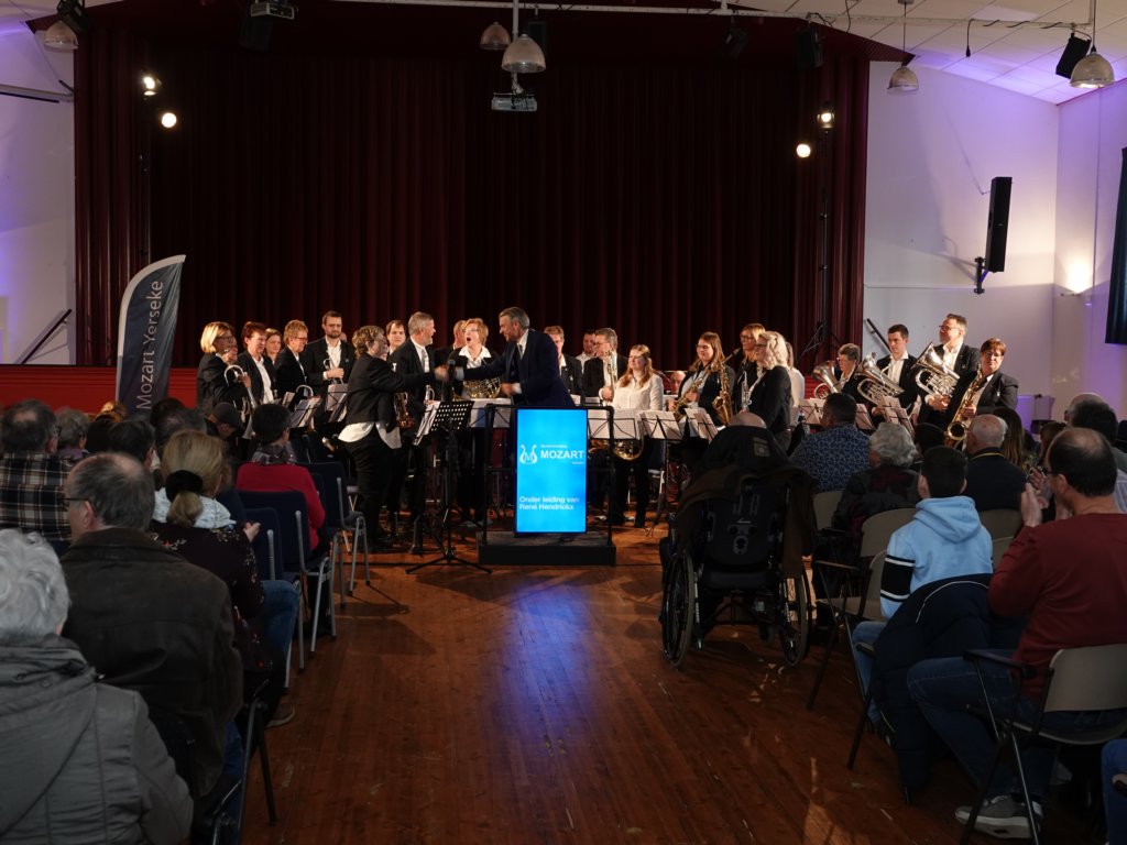 januari2023nieuwjaarsconcertemmenmozartdsc47895.jpg